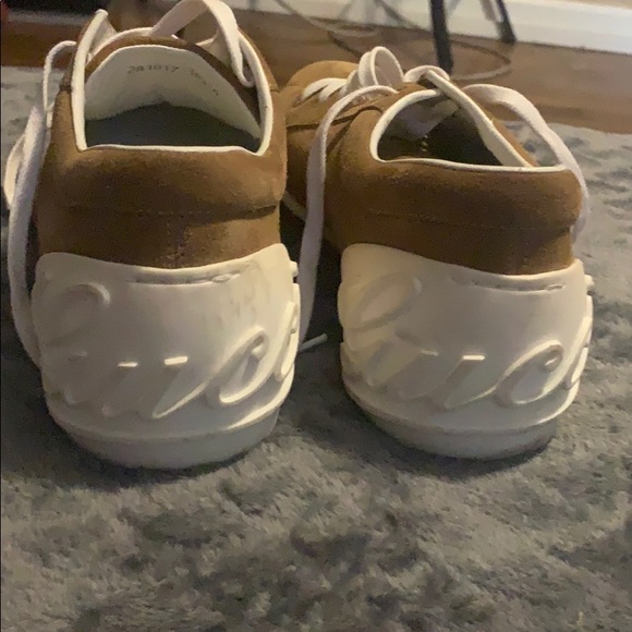 Gucci - Picture 4 of 5